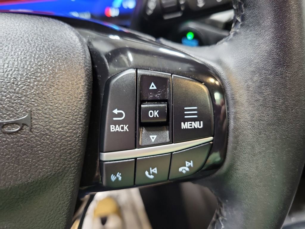 Used 2022 Ford Escape Titanium image 43