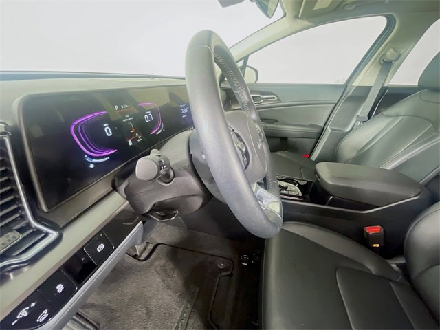 Used 2025 Kia Sportage EX w/ Premium Package image 22
