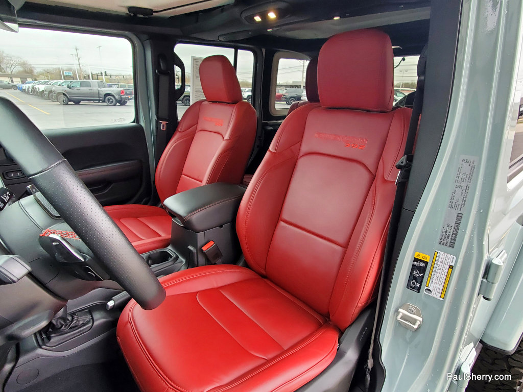 Used 2024 Jeep Wrangler Unlimited Rubicon 392 image 29