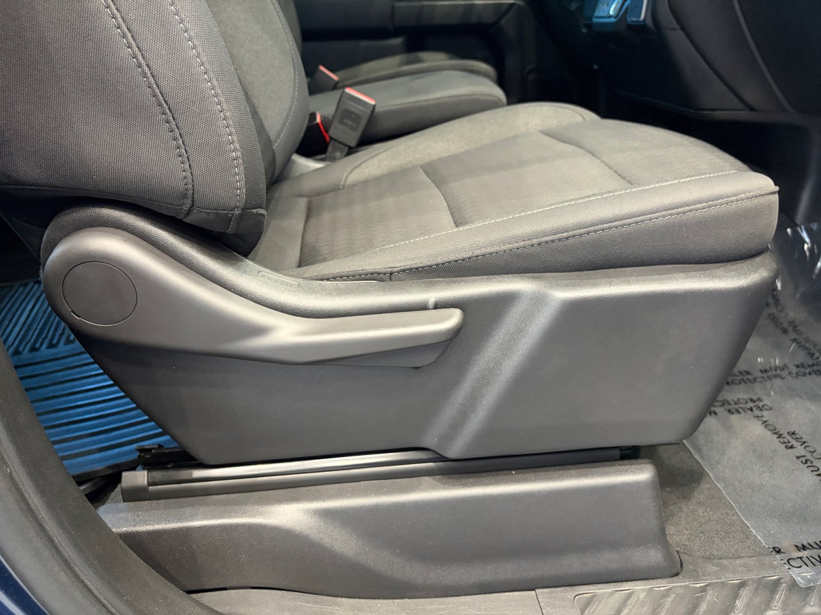Used 2022 Chevrolet Silverado 1500 Custom AWD/4WD image 31