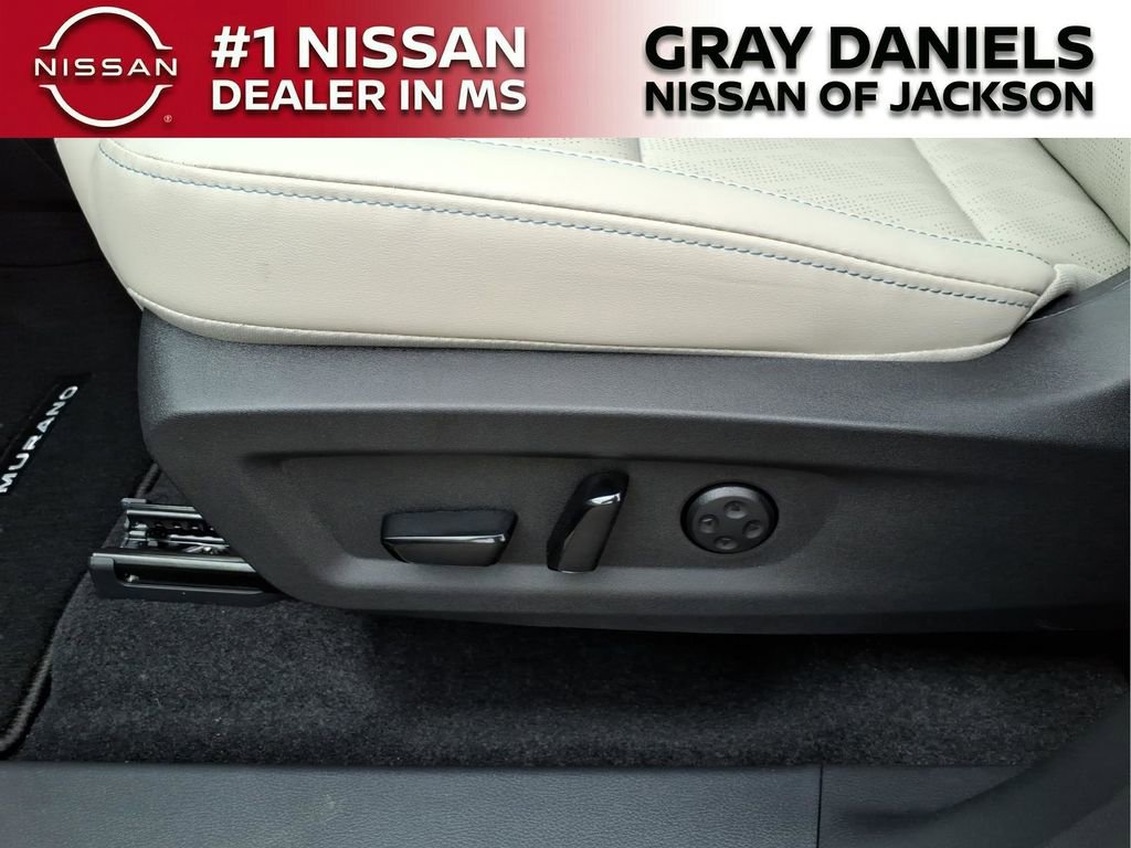 New 2026 Nissan Murano Platinum w/ Cargo Package AWD/4WD image 13