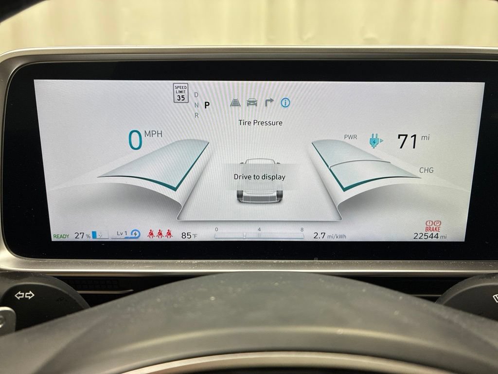 Used 2024 Hyundai Ioniq 6 SE RWD image 17