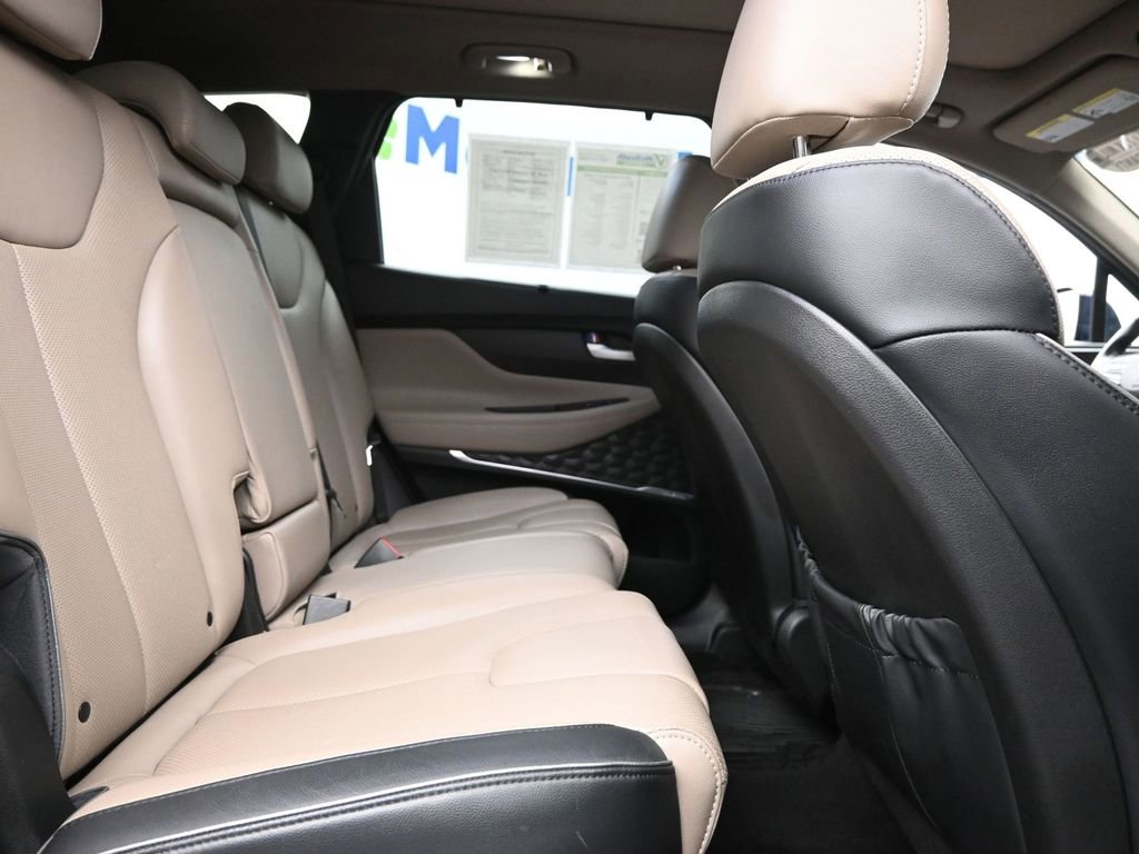 Used 2023 Hyundai Santa Fe Limited w/ Cargo Package image 9