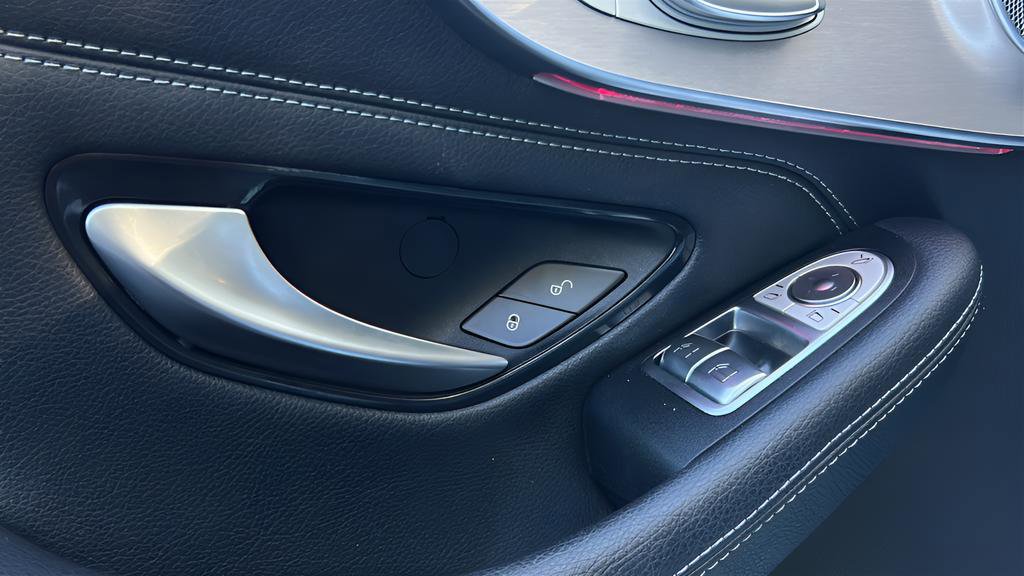 Used 2021 Mercedes-Benz C 300 Coupe image 10