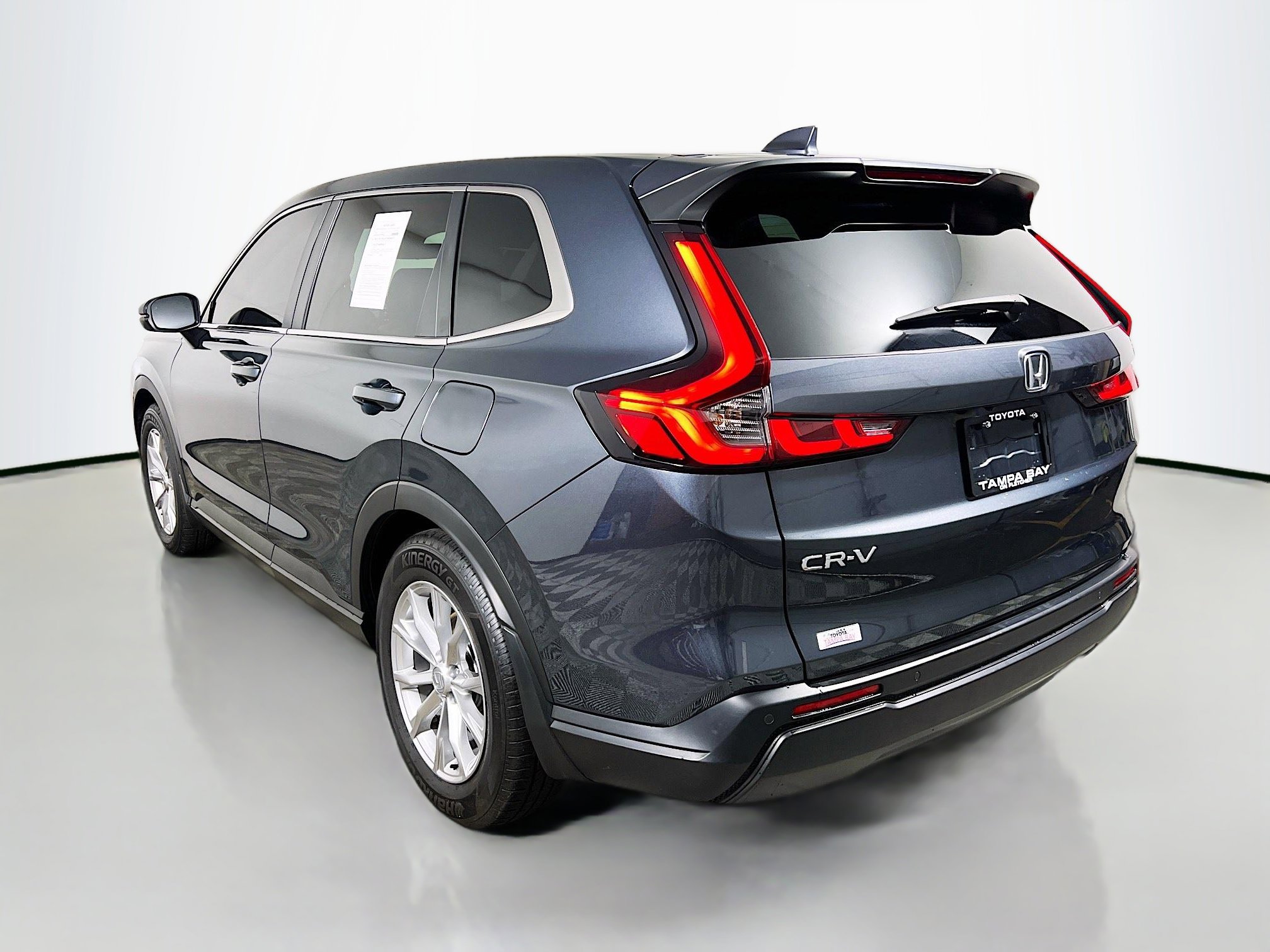 Used 2025 Honda CR-V EX-L image 8