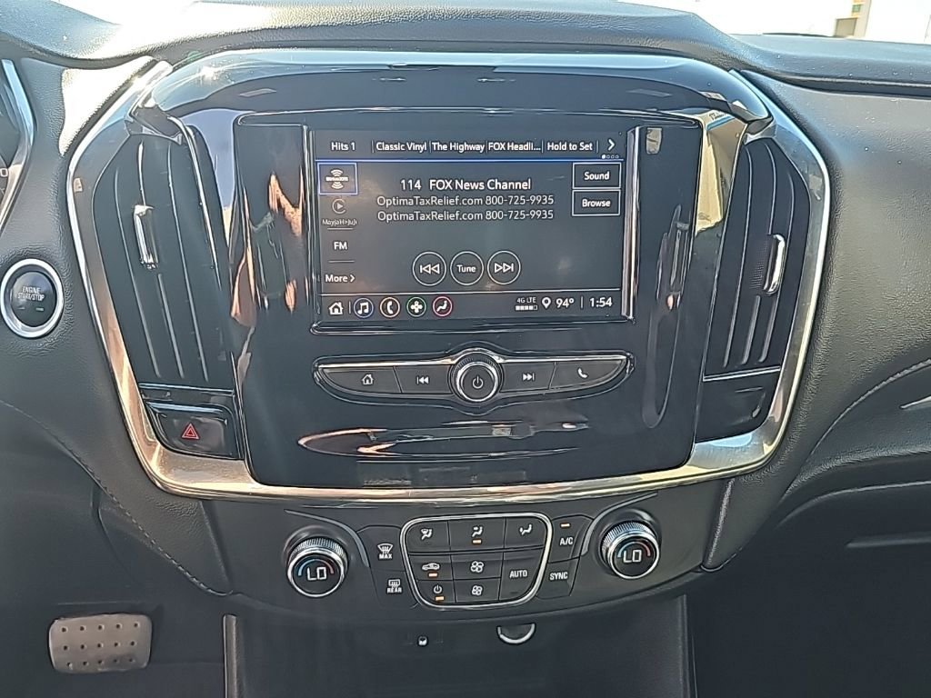 Used 2023 Chevrolet Traverse LT image 18