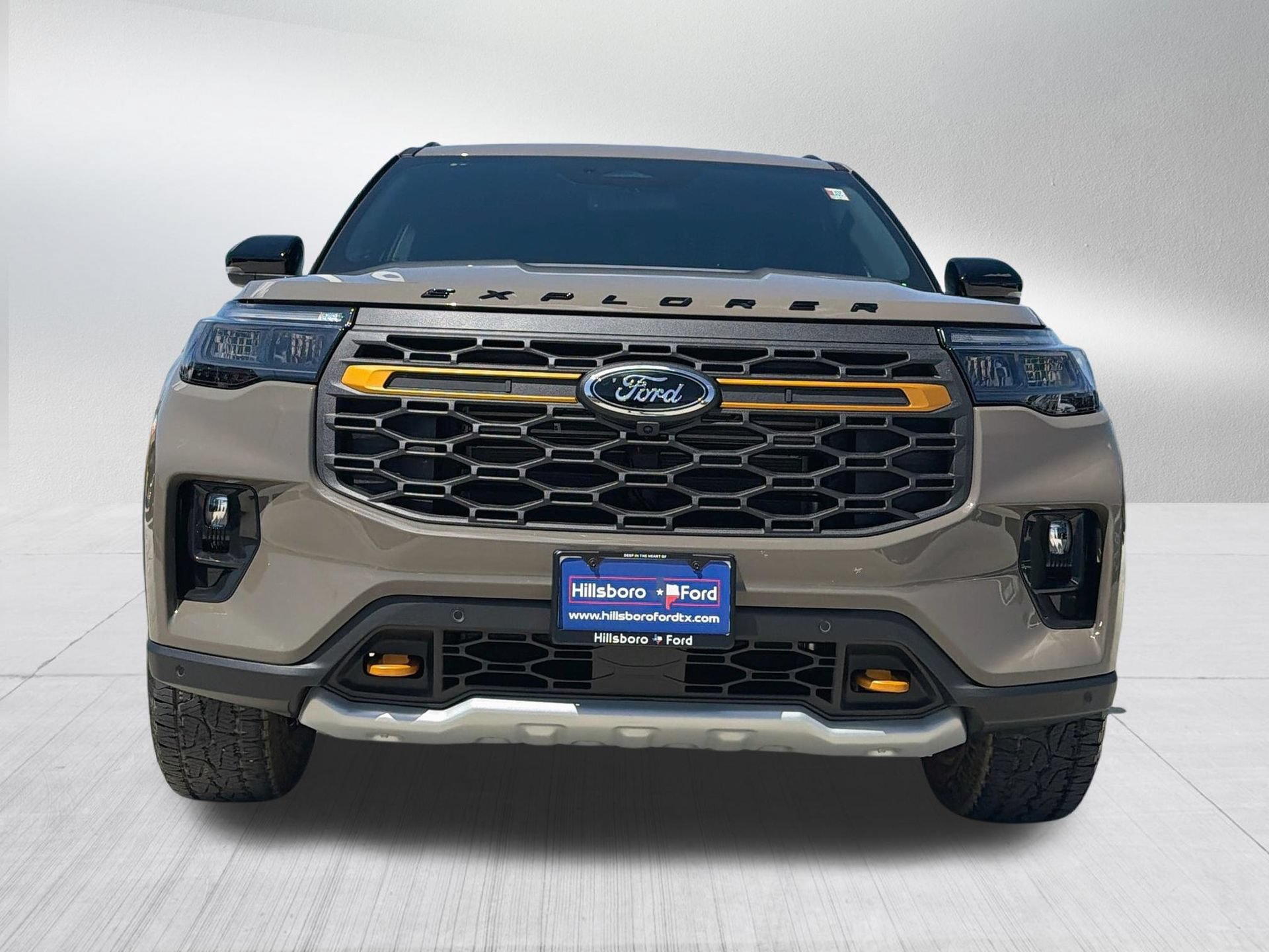 Used 2026 Ford Explorer Tremor w/ Tremor Ultimate Package AWD/4WD image 2