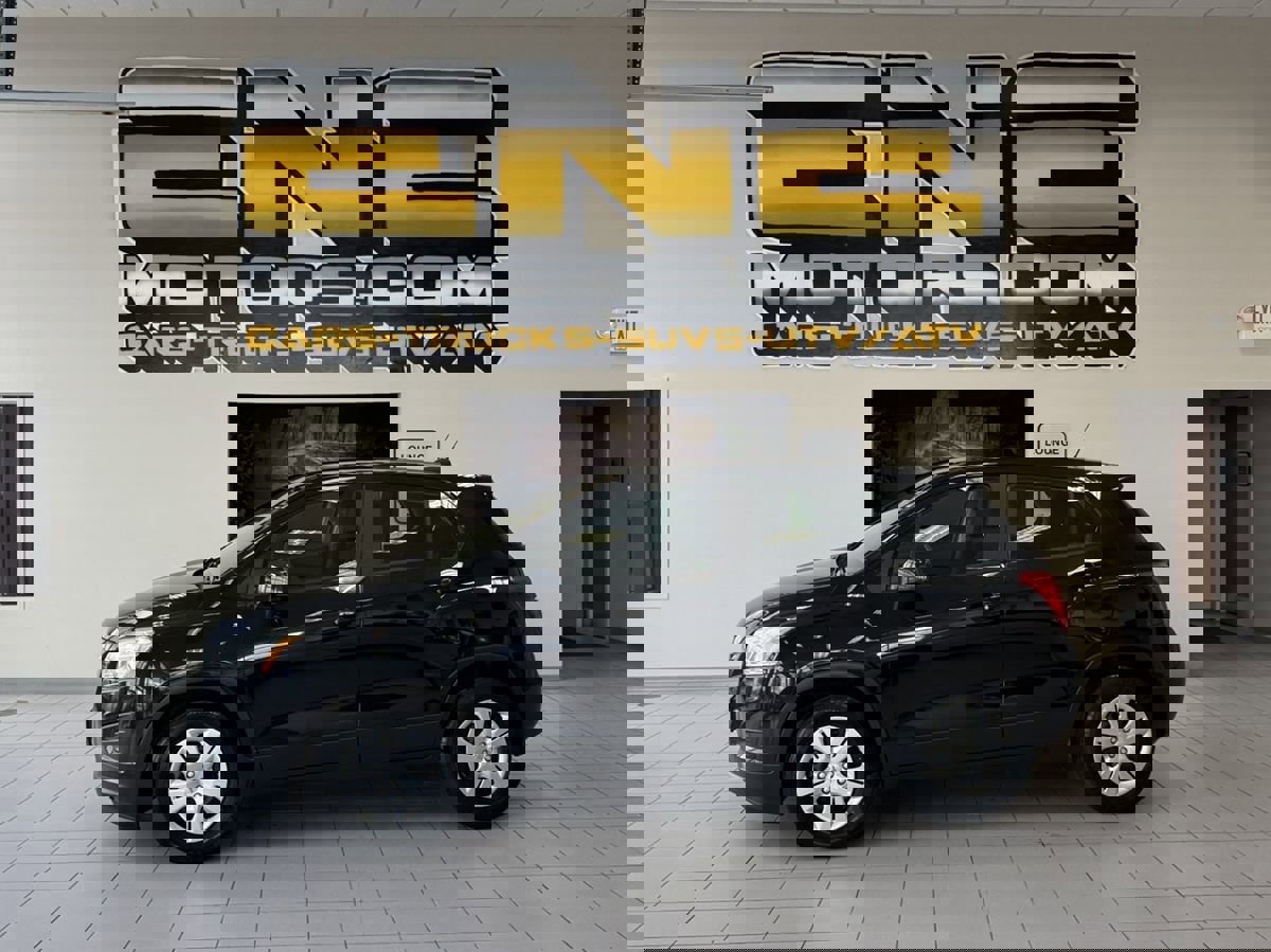 Used 2015 Chevrolet Trax LS FWD image 4