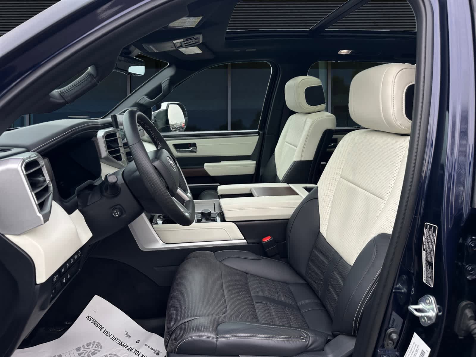 Used 2023 Toyota Sequoia Capstone image 2