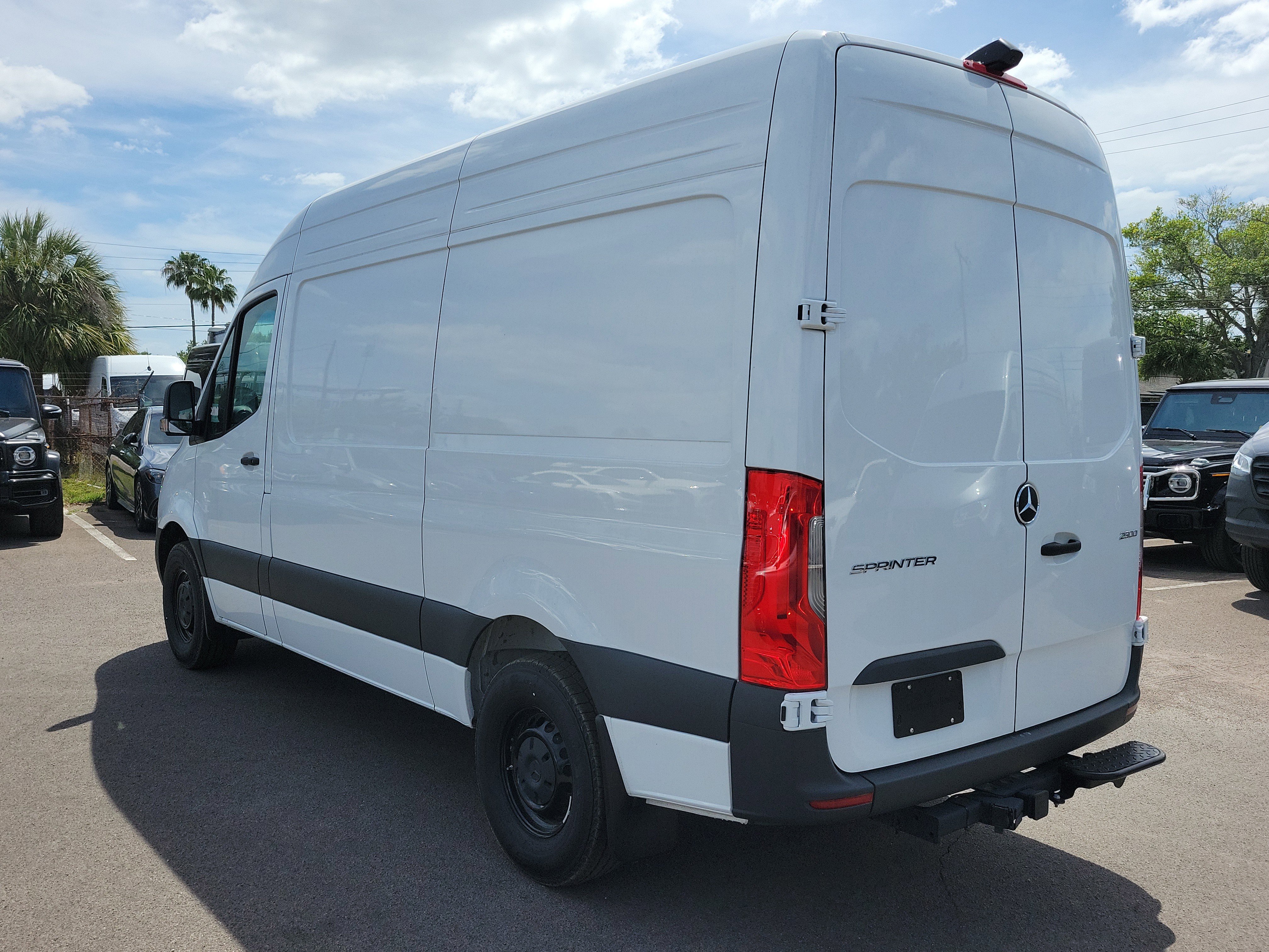 New 2025 Mercedes-Benz Sprinter 2500 image 4