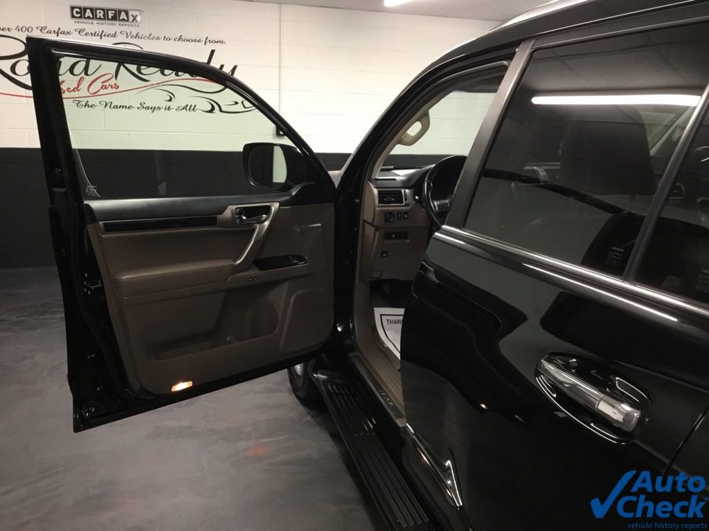 Used 2018 Lexus GX 460 w/ Navigation Package image 19