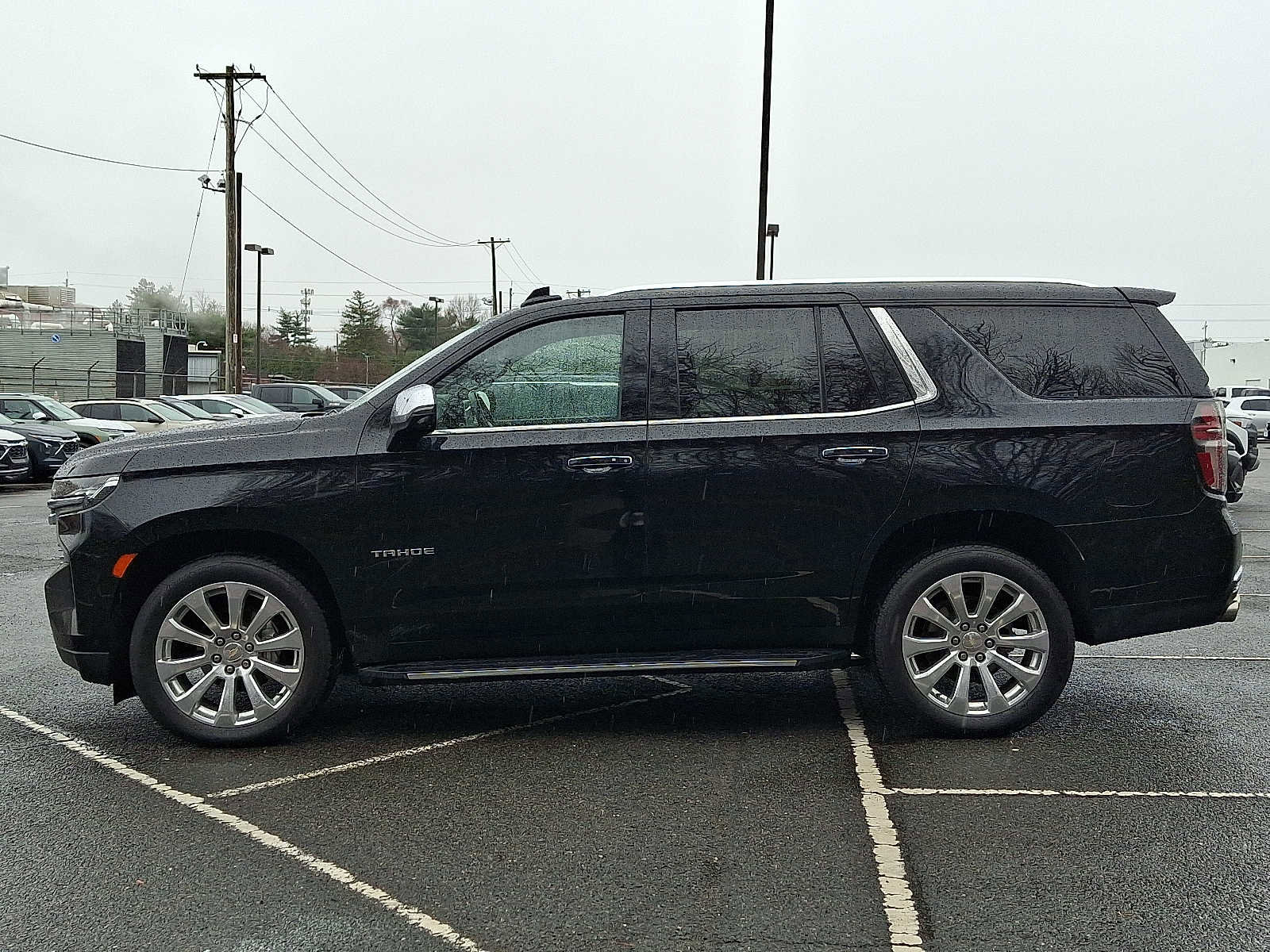 Used 2023 Chevrolet Tahoe Premier w/ Advanced Technology Package image 4