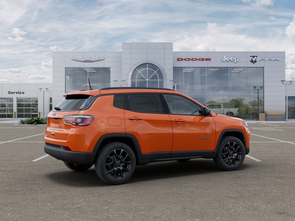 New 2026 Jeep Compass Latitude image 4