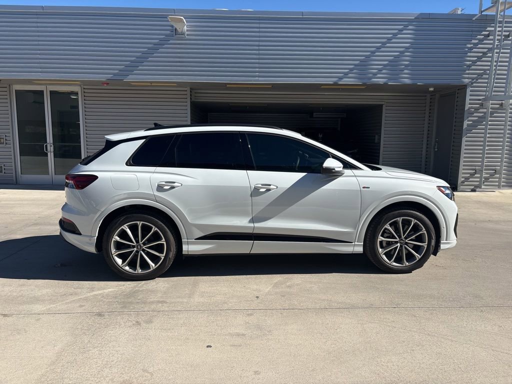 New 2026 Audi Q4 e-tron Premium Plus image 4