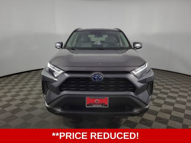 Used 2023 Toyota RAV4 XLE w/ XLE Grade Weather Package AWD/4WD video 2