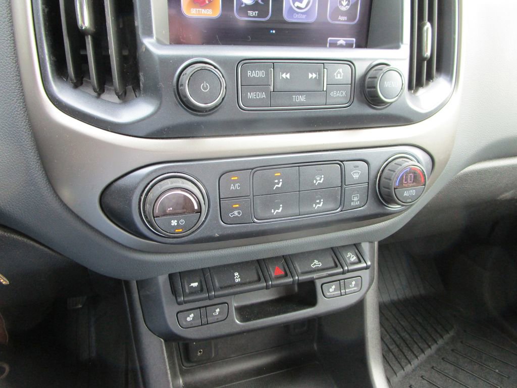 Used 2017 Chevrolet Colorado Z71 image 34