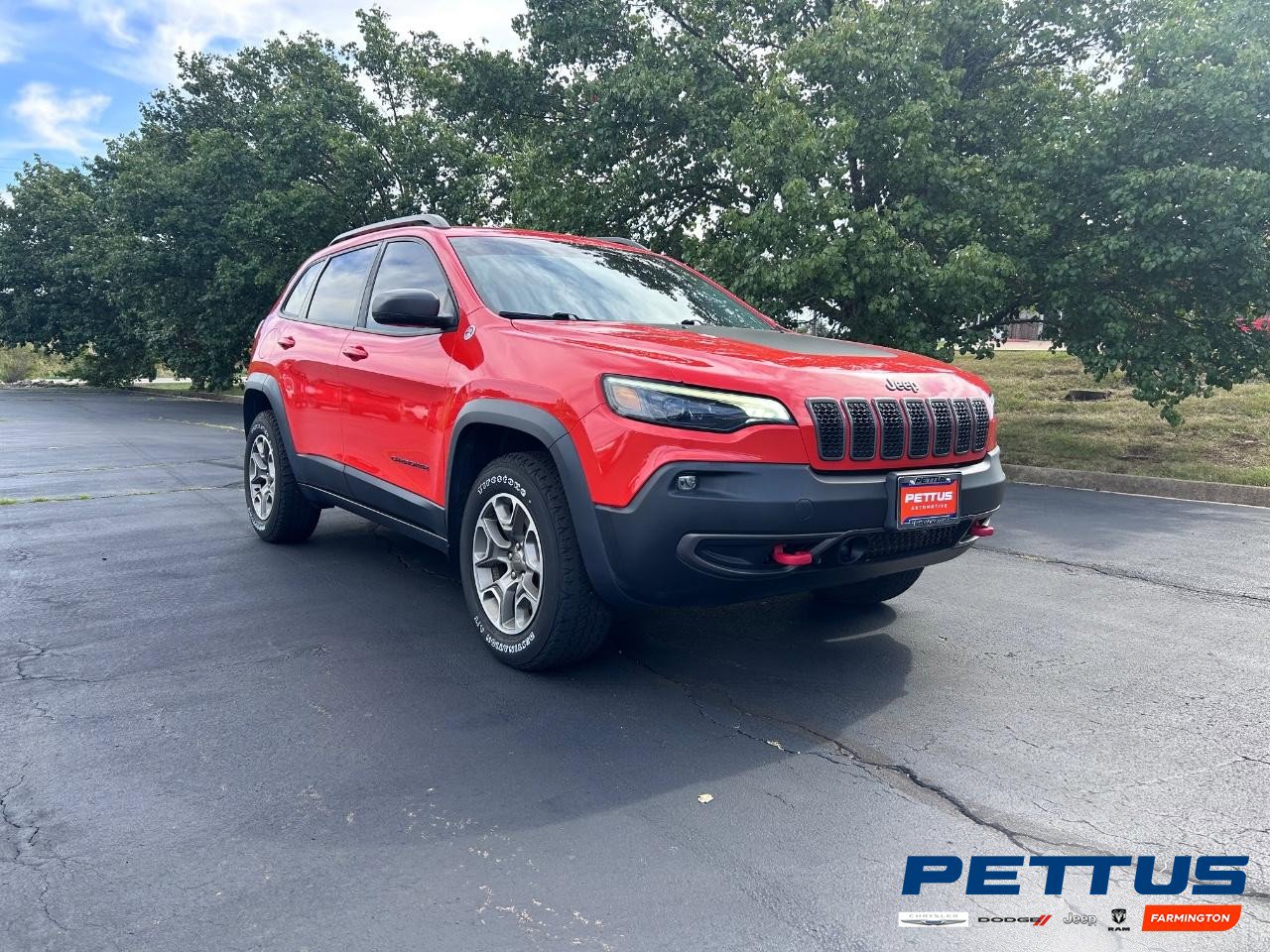 Used 2021 Jeep Cherokee Trailhawk w/ Comfort/Convenience Group