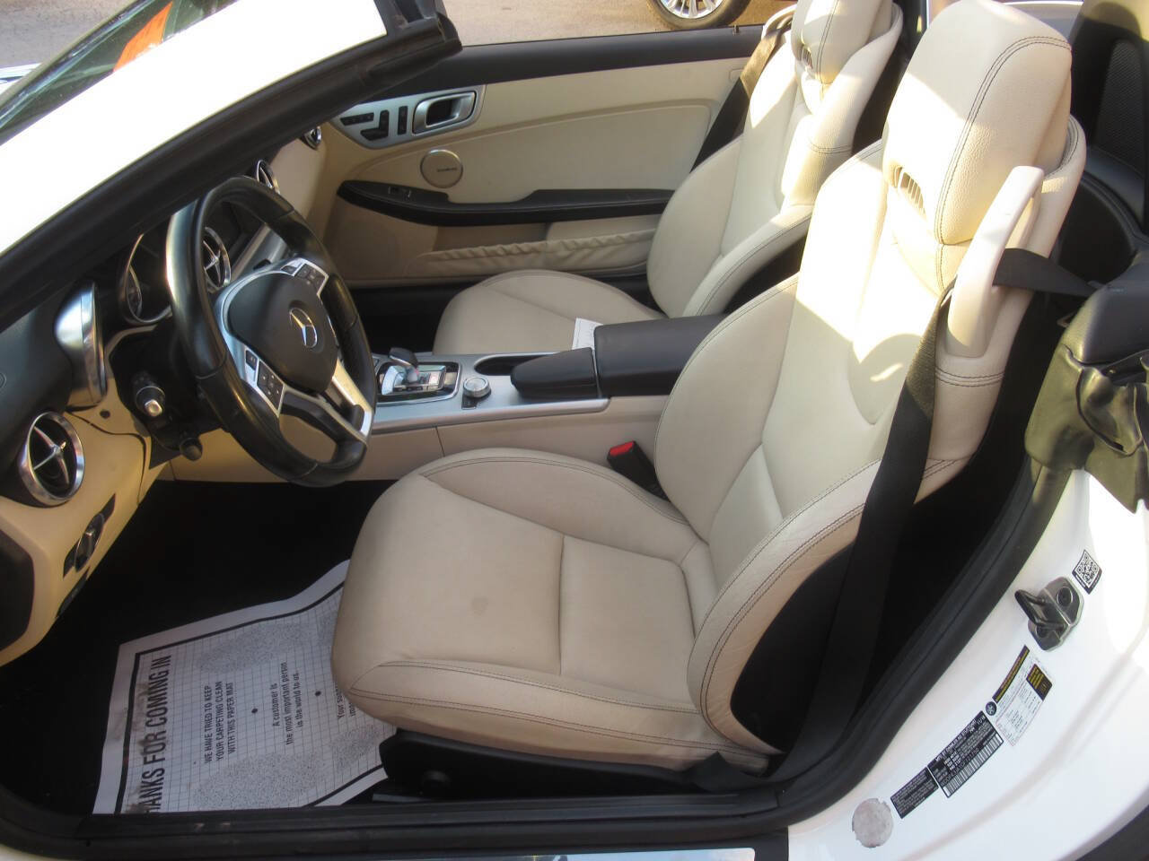 Used 2016 Mercedes-Benz SLK 300 image 20