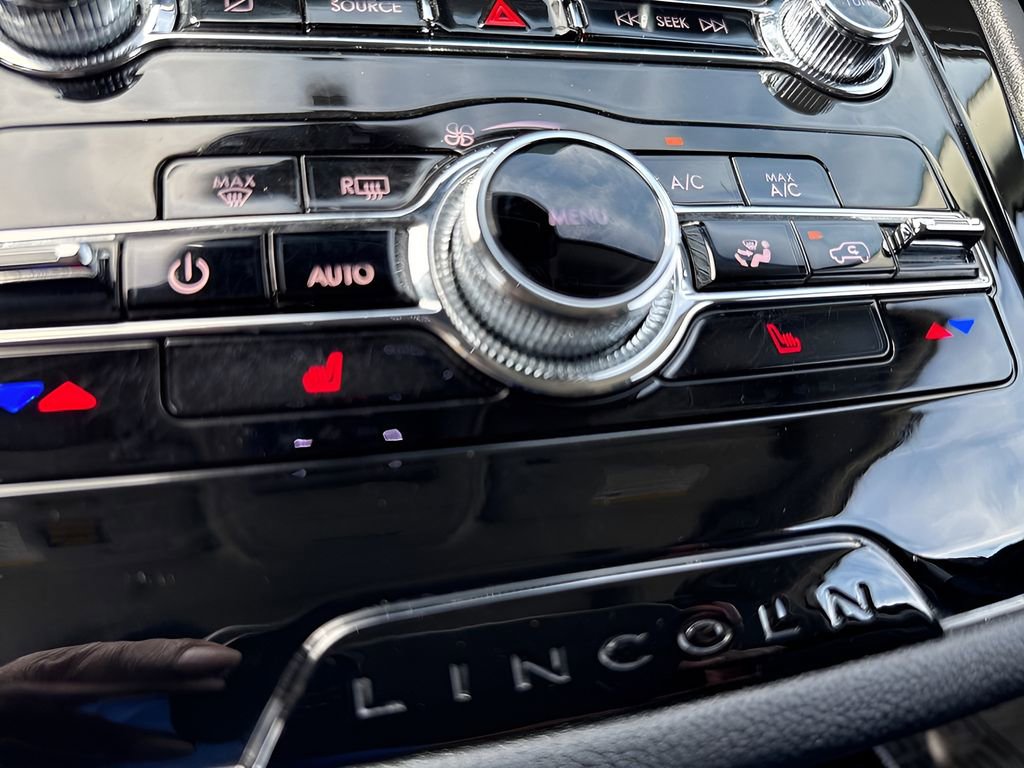 Used 2022 Lincoln Corsair Grand Touring AWD/4WD image 23