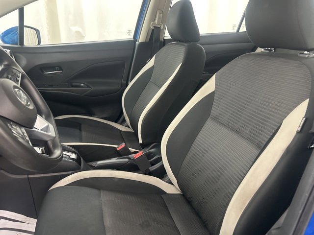 Used 2021 Nissan Versa SV image 9