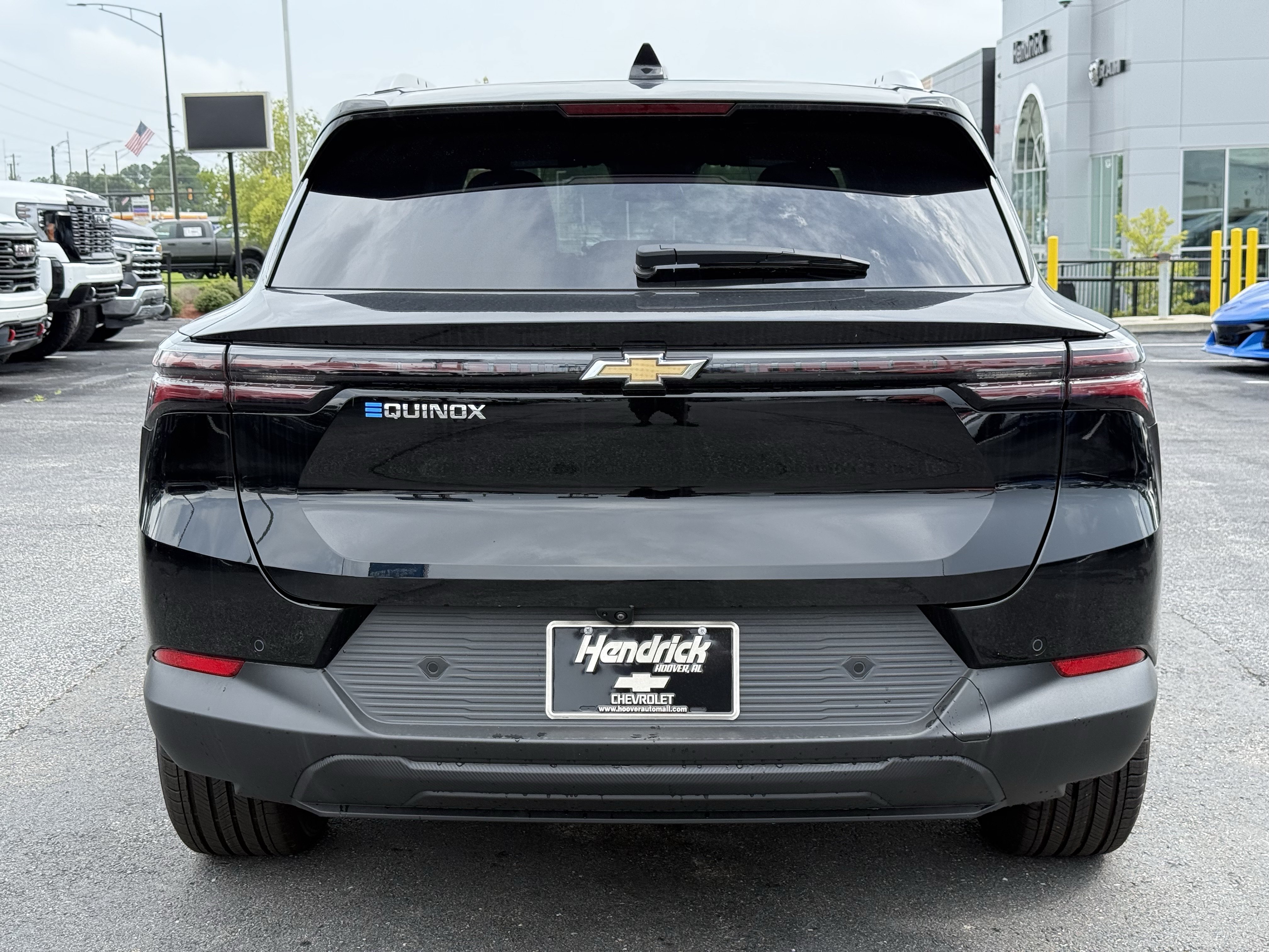 New 2026 Chevrolet Equinox EV LT FWD image 9