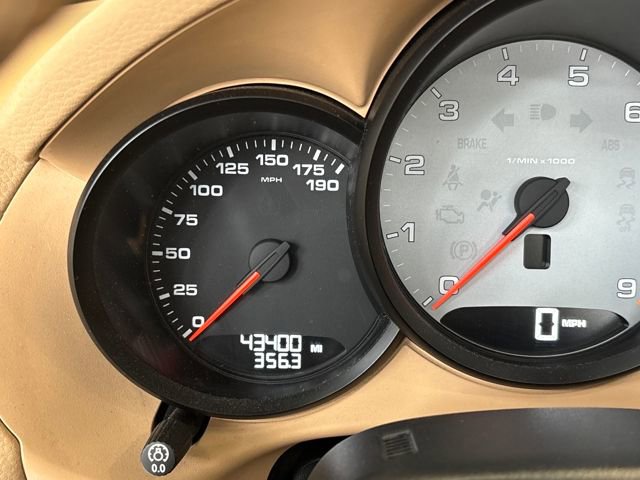 Used 2013 Porsche Boxster S image 17