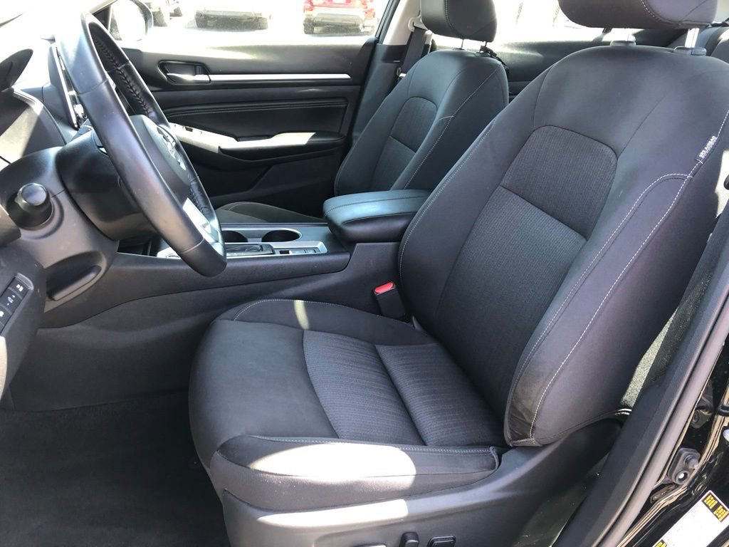 Used 2019 Nissan Altima 2.5 SV image 6