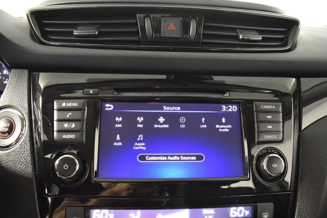 Used 2022 Nissan Rogue Sport SV AWD/4WD image 20