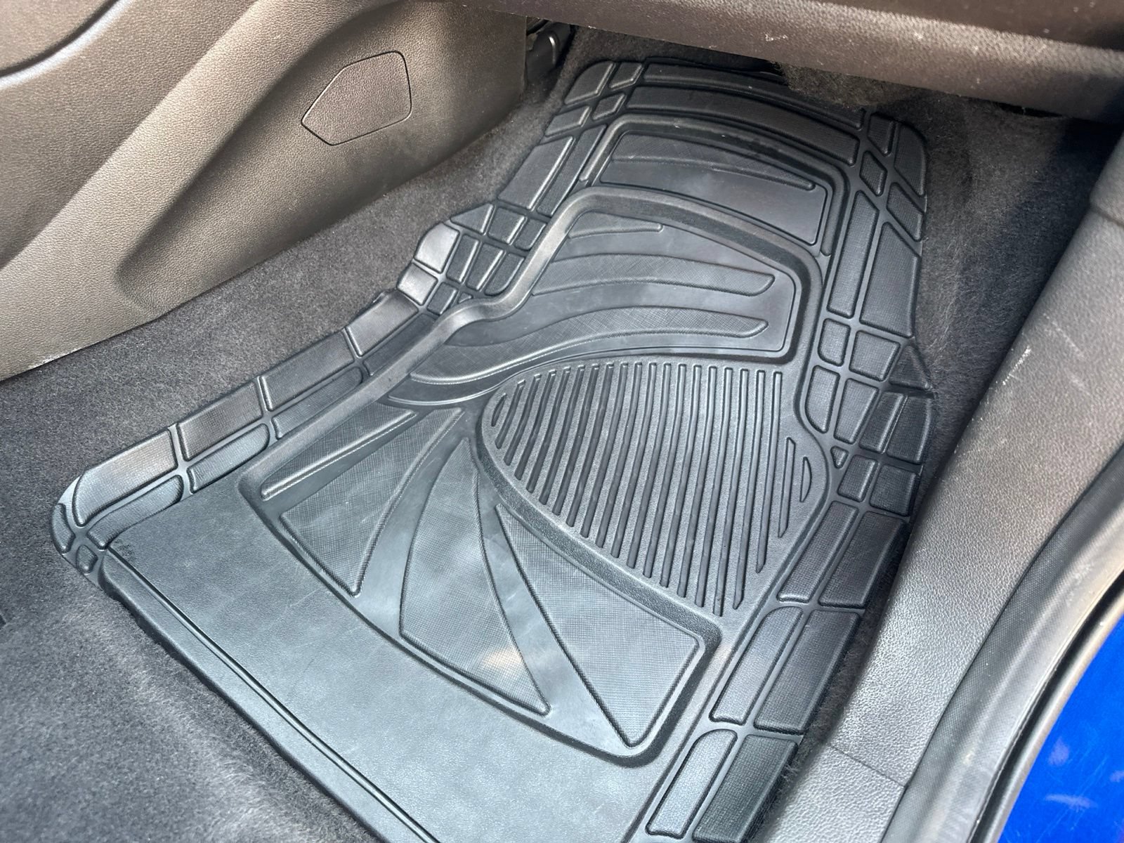 Used 2015 Ford Escape SE FWD image 38