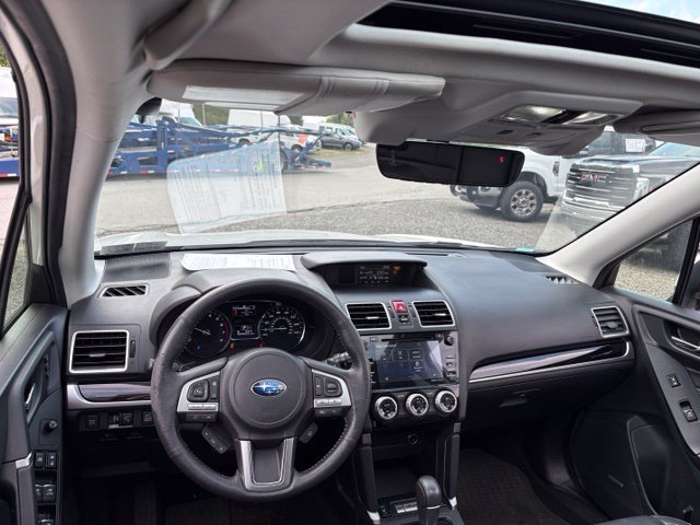 Used 2025 Subaru Forester Limited AWD/4WD image 11