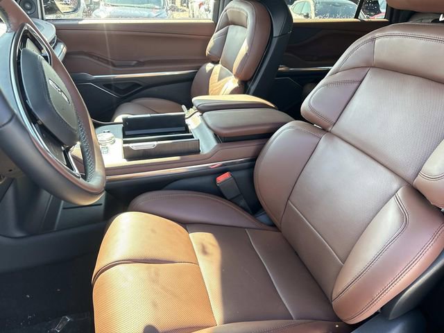 New 2026 Lincoln Navigator L Reserve image 22