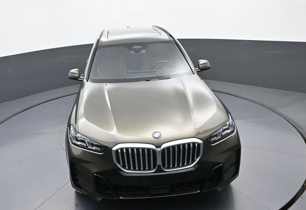 Used 2024 BMW X5 xDrive40i w/ Executive Package image 33