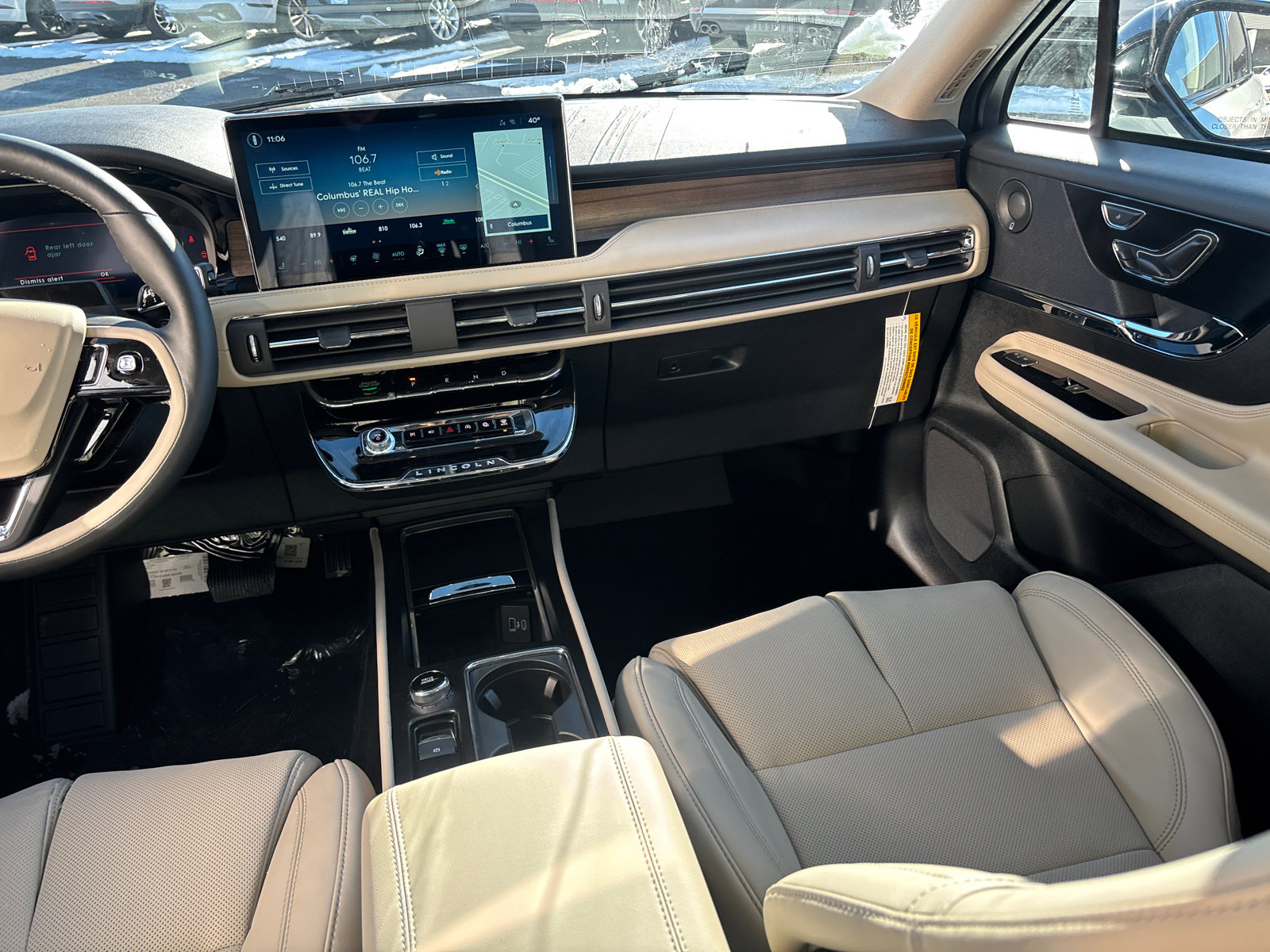 New 2026 Lincoln Corsair Reserve image 32