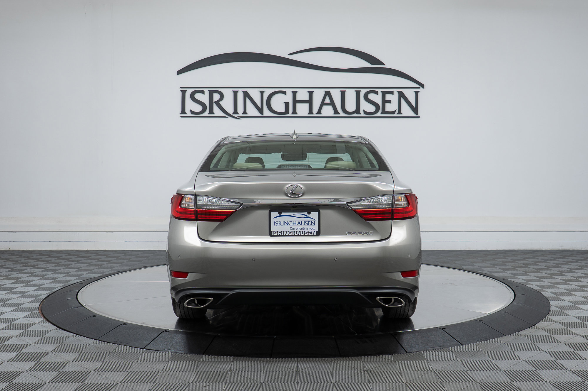 Used 2016 Lexus ES 350 w/ Luxury Package w/Wood Trim image 6