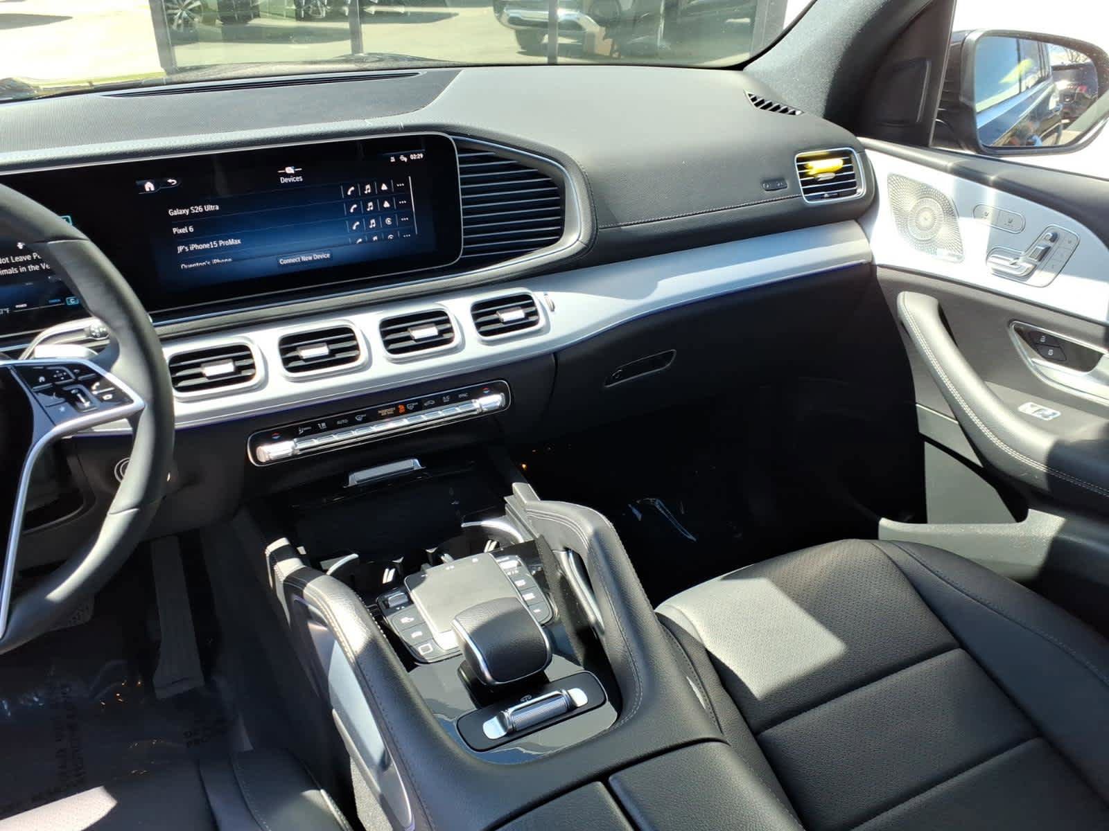 Used 2025 Mercedes-Benz GLS 450 4MATIC image 15