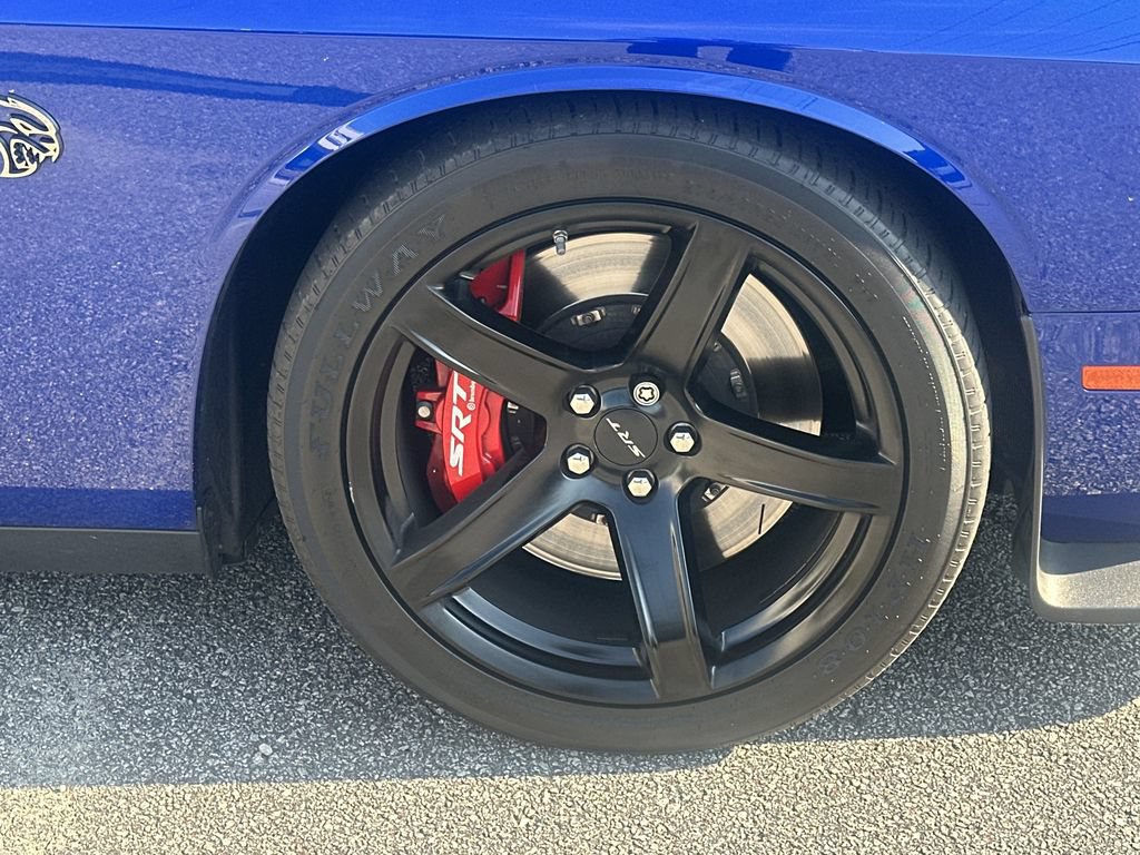 Used 2021 Dodge Challenger SRT Hellcat Redeye RWD image 13