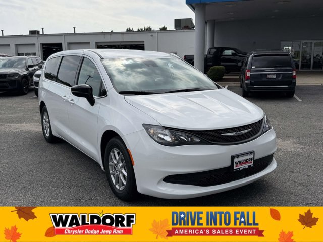 New 2027 Chrysler Pacifica LX