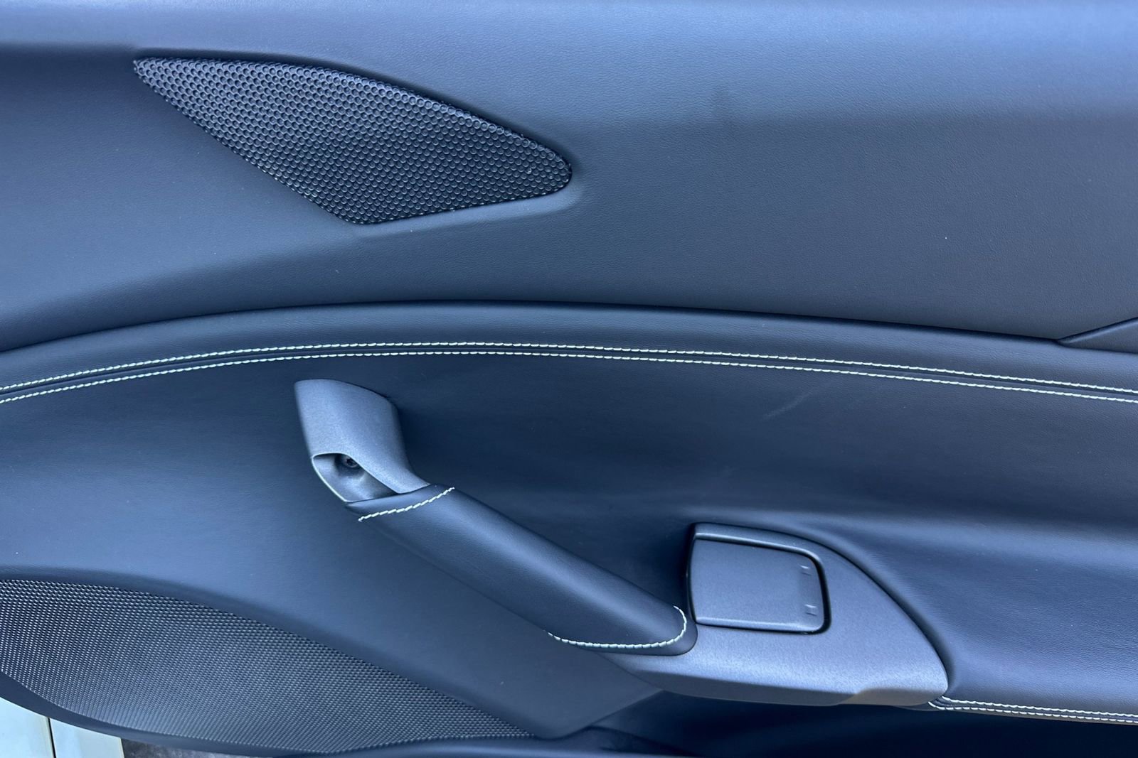 Used 2019 Ferrari 488 Spider RWD image 19