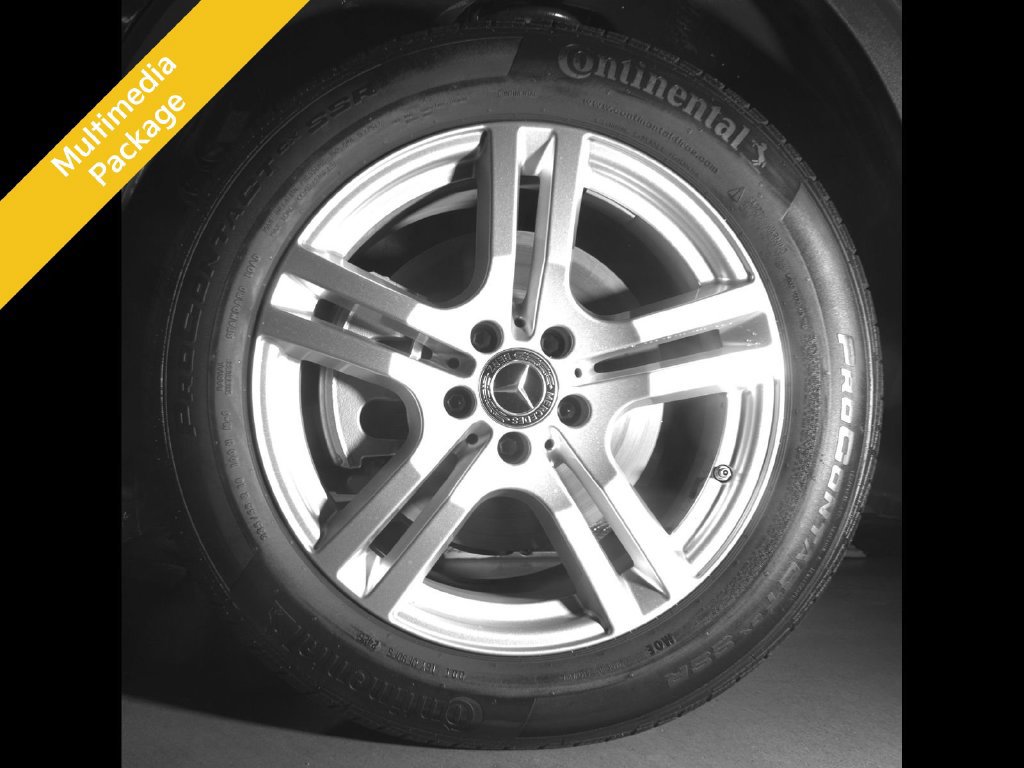 Used 2021 Mercedes-Benz GLA 250 4MATIC image 9
