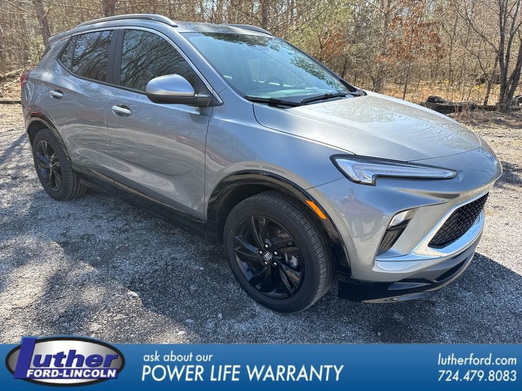 Used 2024 Buick Encore GX Sport Touring image 1