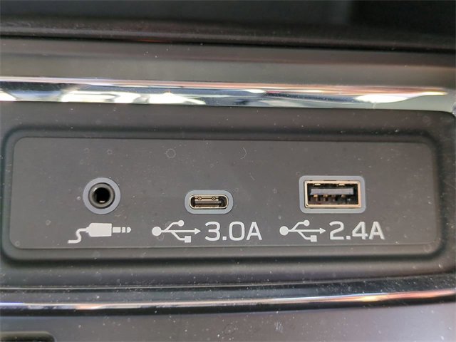 Used 2023 Subaru Ascent Limited image 21