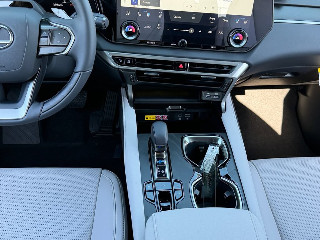 New 2026 Lexus RX 350 AWD image 10