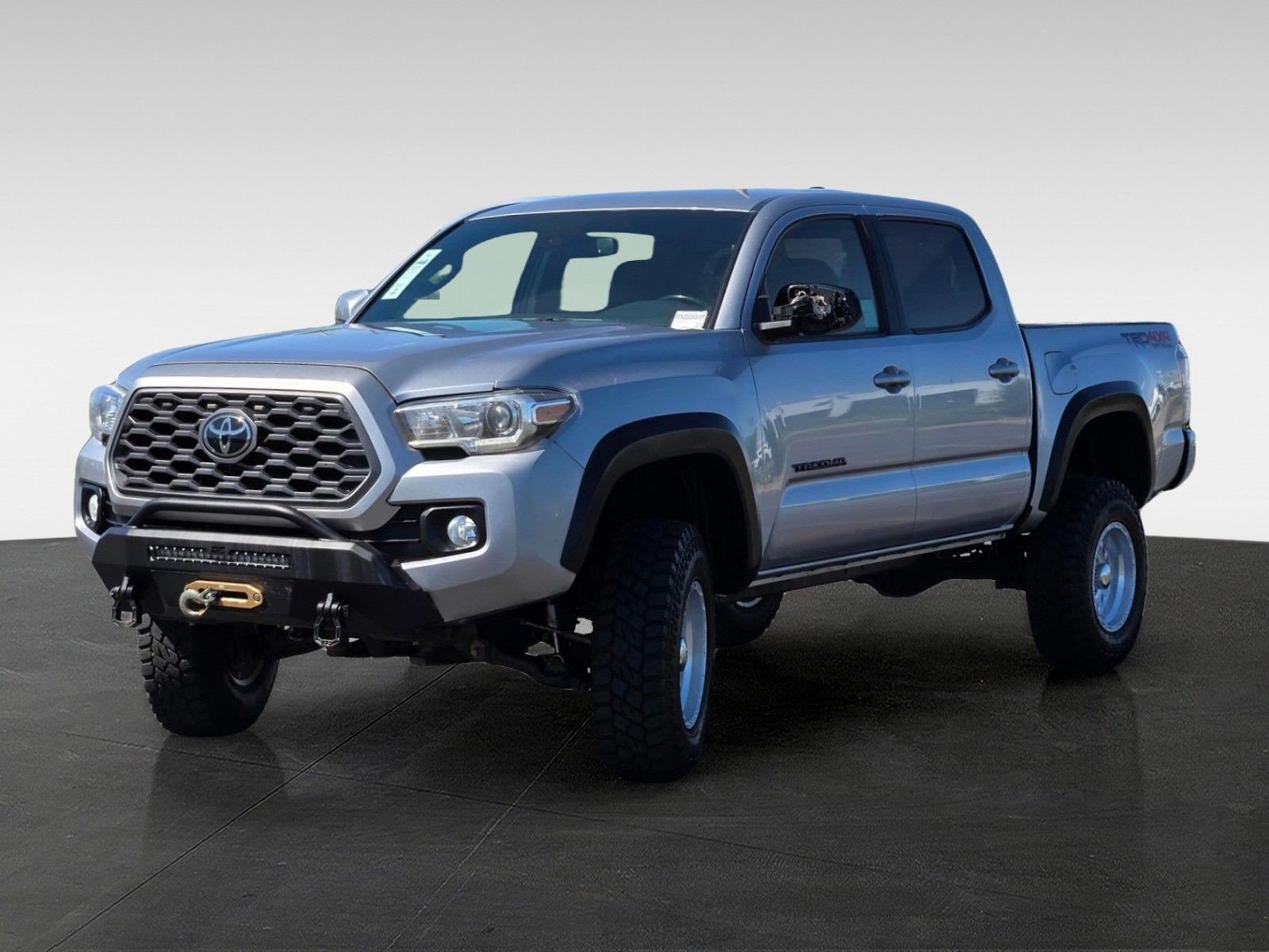 Used 2021 Toyota Tacoma TRD Off-Road w/ Technology Package AWD/4WD image 9