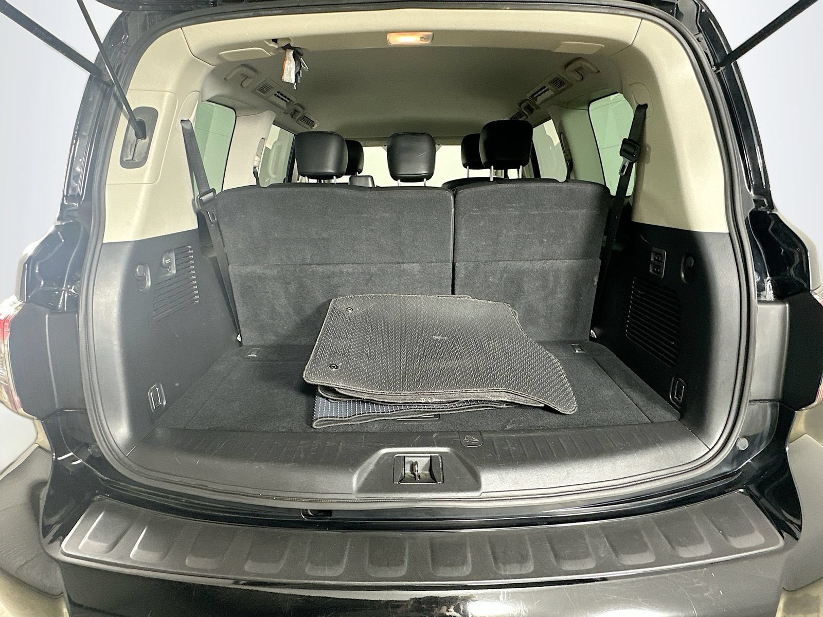 Used 2018 Nissan Armada SL AWD/4WD image 39