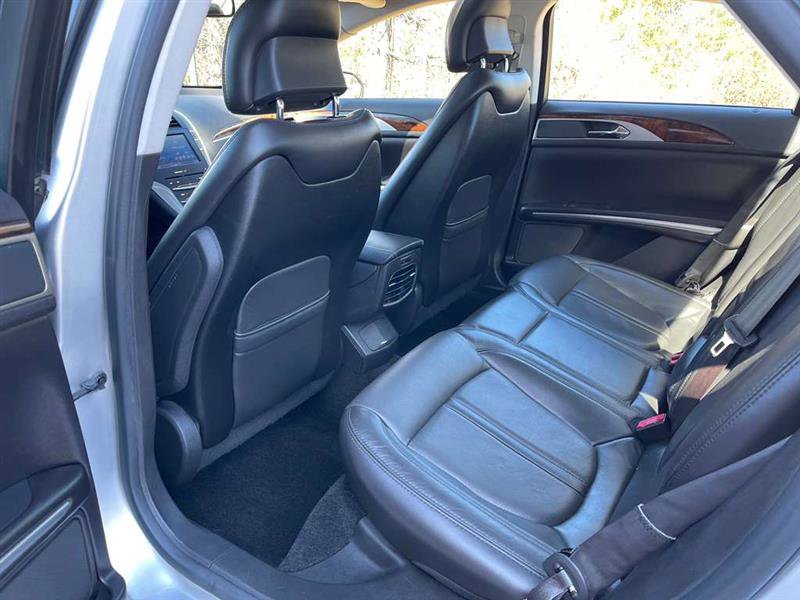 Used 2013 Lincoln MKZ image 46