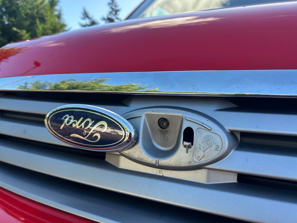 Used 2011 Ford Transit Connect XLT Premium image 37