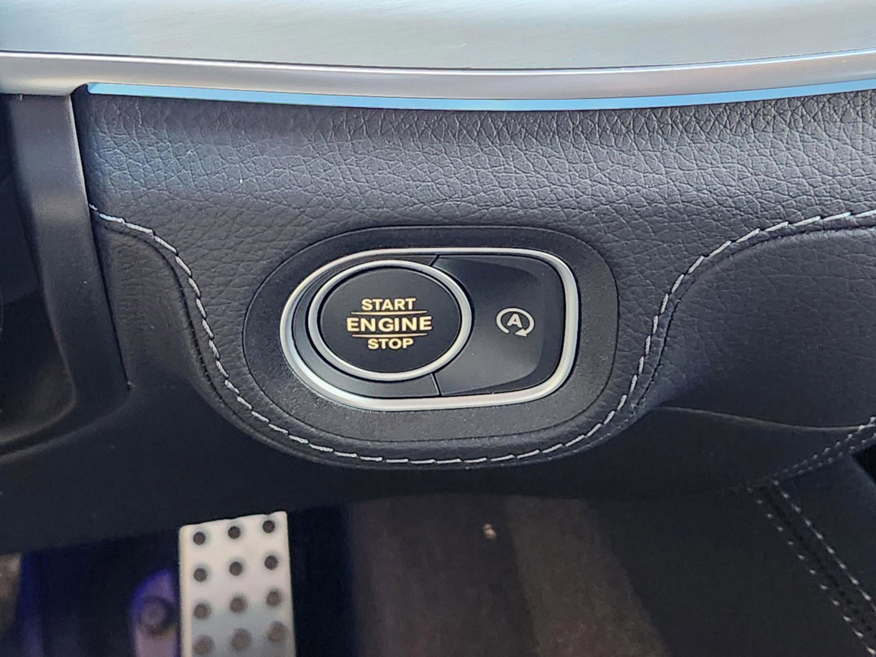 Certified 2025 Mercedes-Benz GLE 53 AMG 4MATIC Coupe image 17