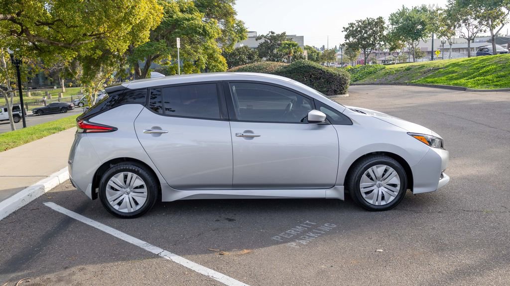 Used 2021 Nissan Leaf S w/ S Charge Package image 3