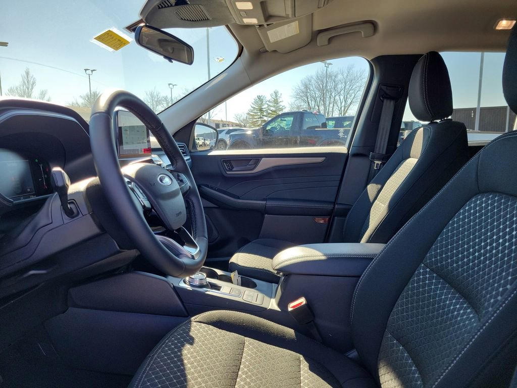 New 2026 Ford Escape Active w/ Cold Weather Package image 18