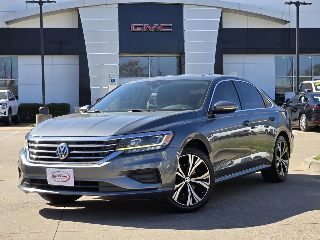 Used 2021 Volkswagen Passat 2.0T SE image 1